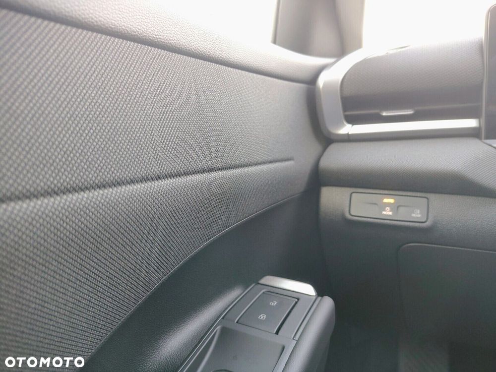 Volkswagen T-Roc 1.5 eTSI Life DSG - 25