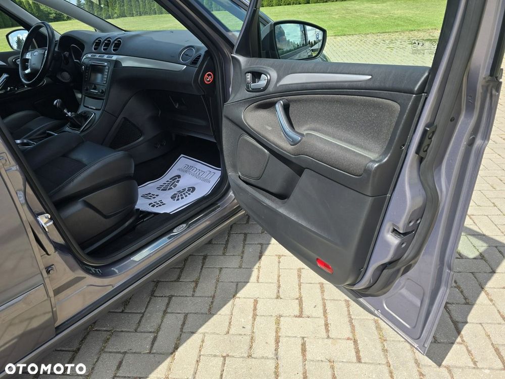 Ford S-Max - 27
