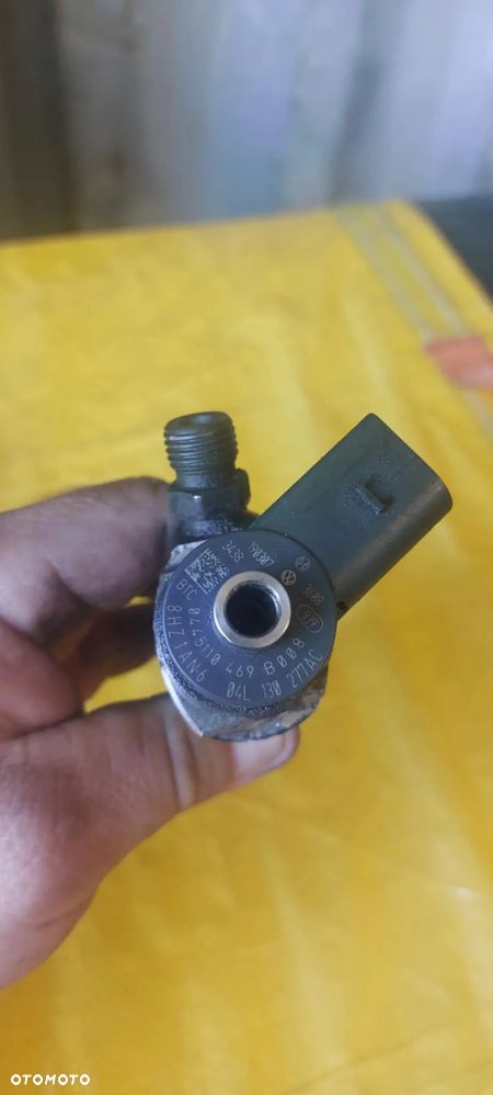 Wtrysk wtryskiwacze 04L 130 277AC silnik DFG - 2