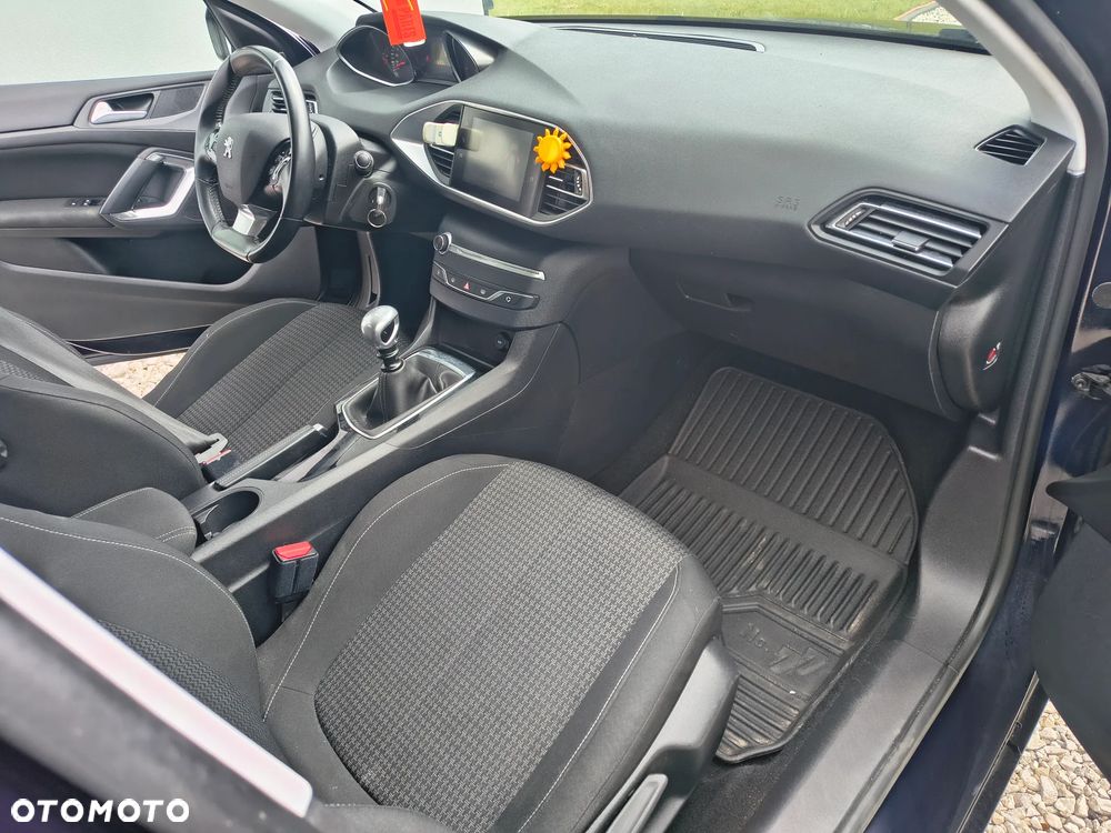 Peugeot 308 PureTech 130 Stop & Start Allure - 7
