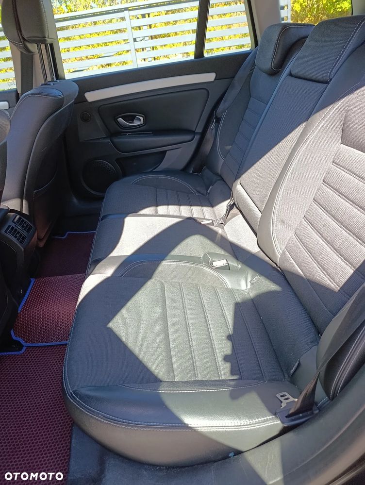 Renault Laguna 2.0 TCe 170 Dynamique - 12