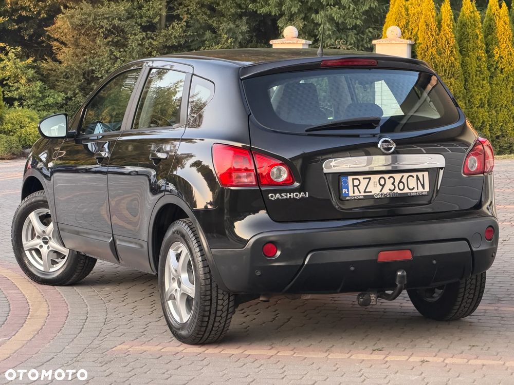 Nissan Qashqai - 10