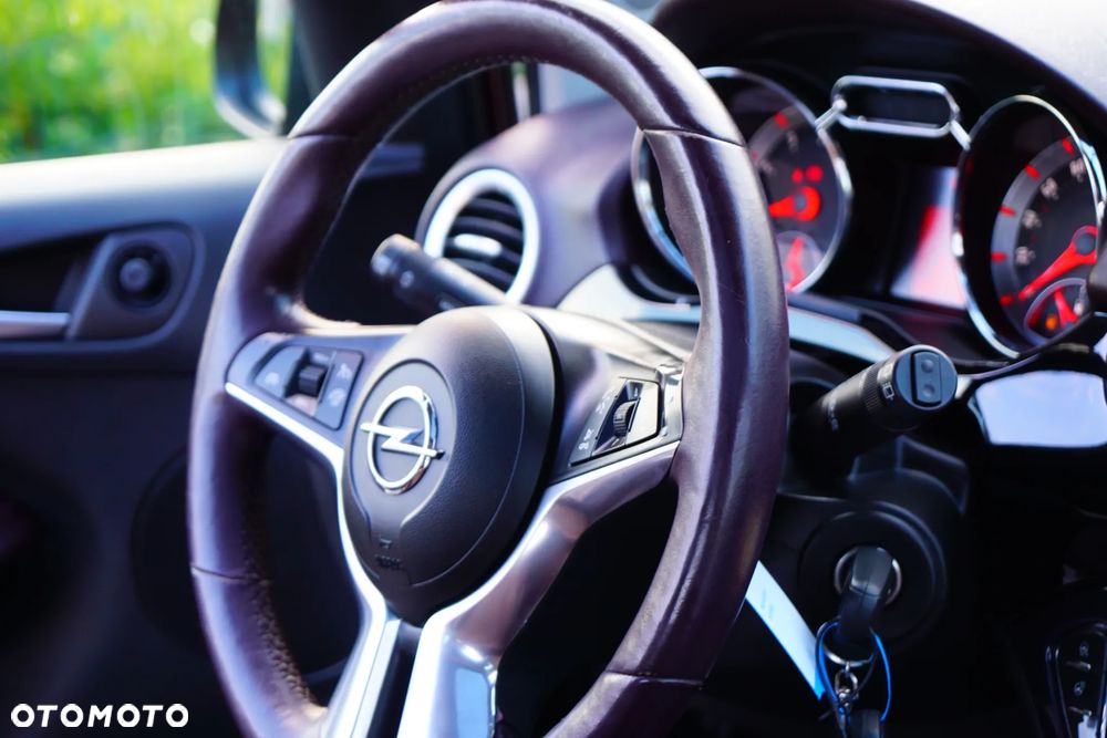 Opel Adam 1.4 Glam - 22
