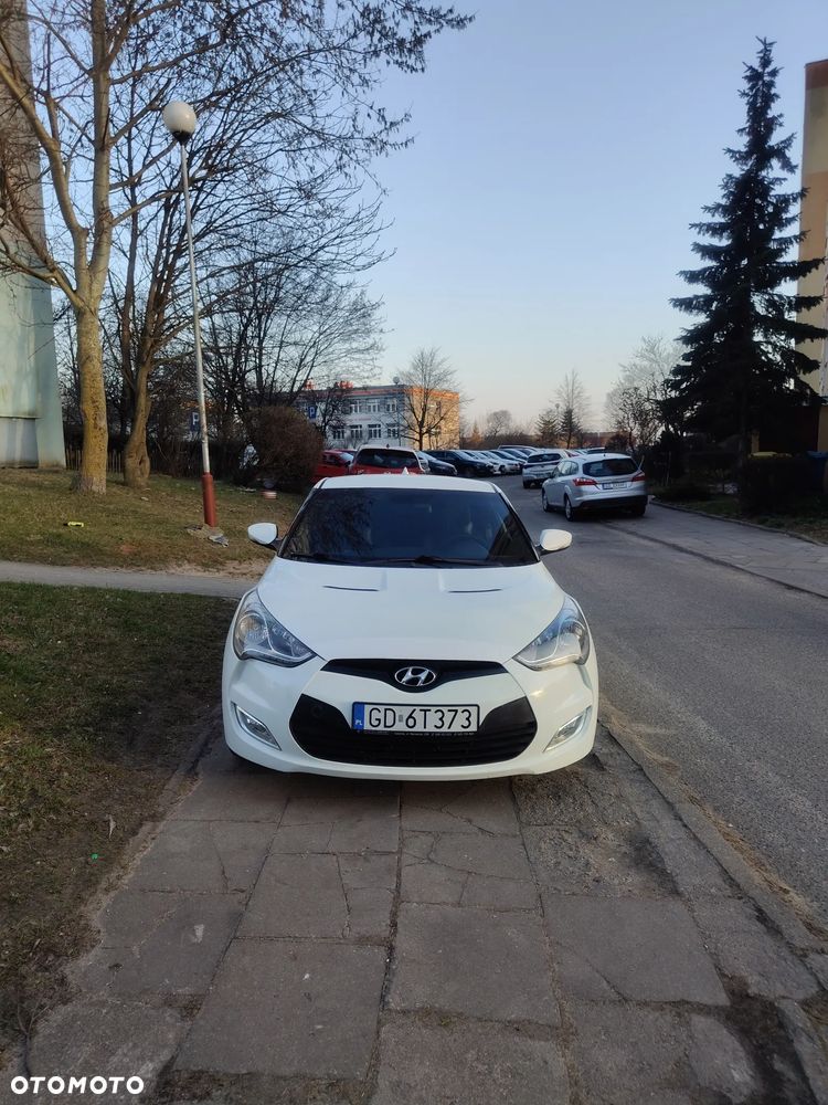 Hyundai Veloster 1.6 Style - 2