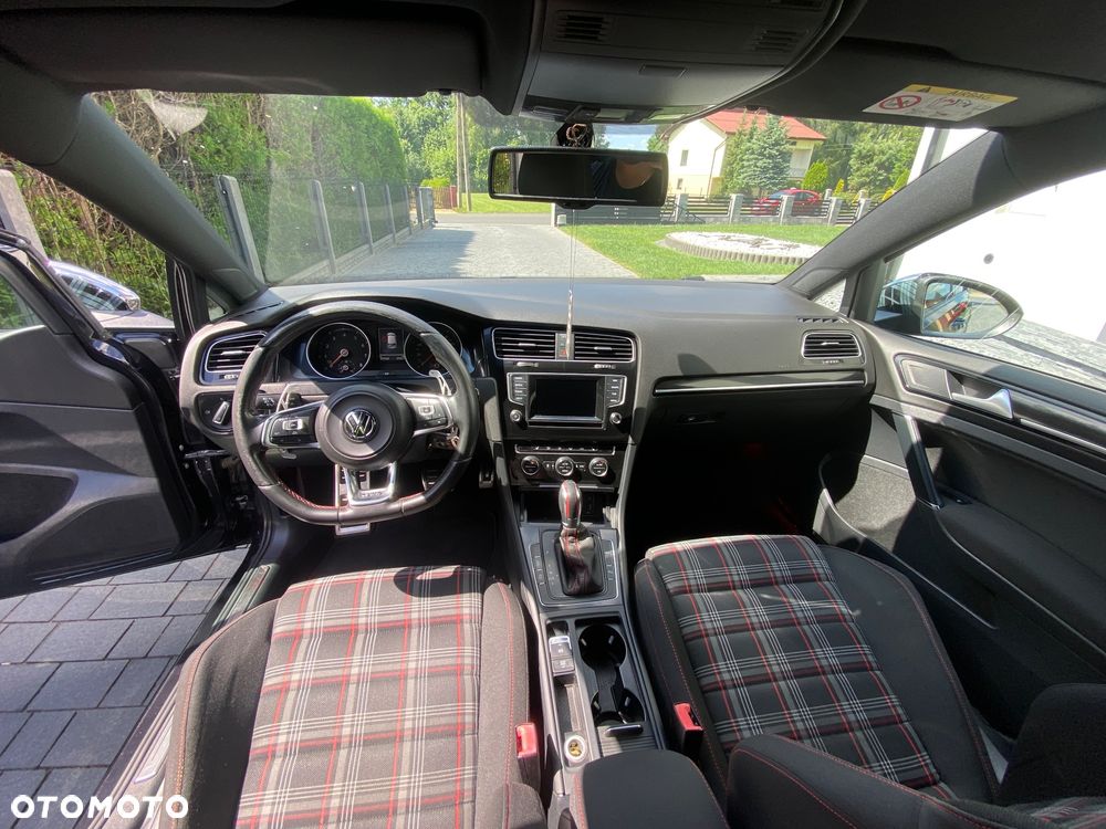 Volkswagen Golf VII 2.0 TSI BMT GTI DSG - 16