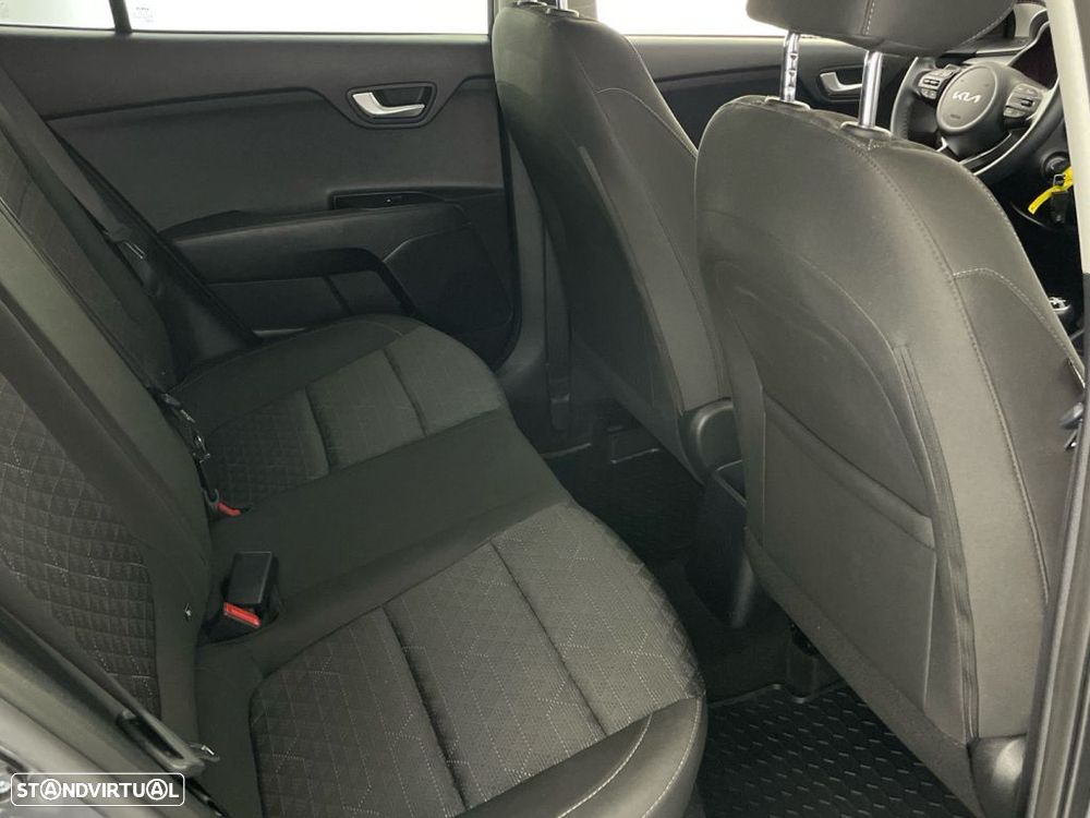 Kia Rio 1.2 CVVT Dynamic - 23