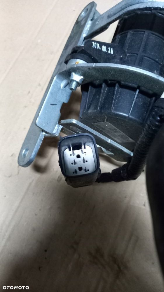 POMPA VACUM WAKUM WAKU KIA FORTE 59200-A2000 KOMPLETNE - 2