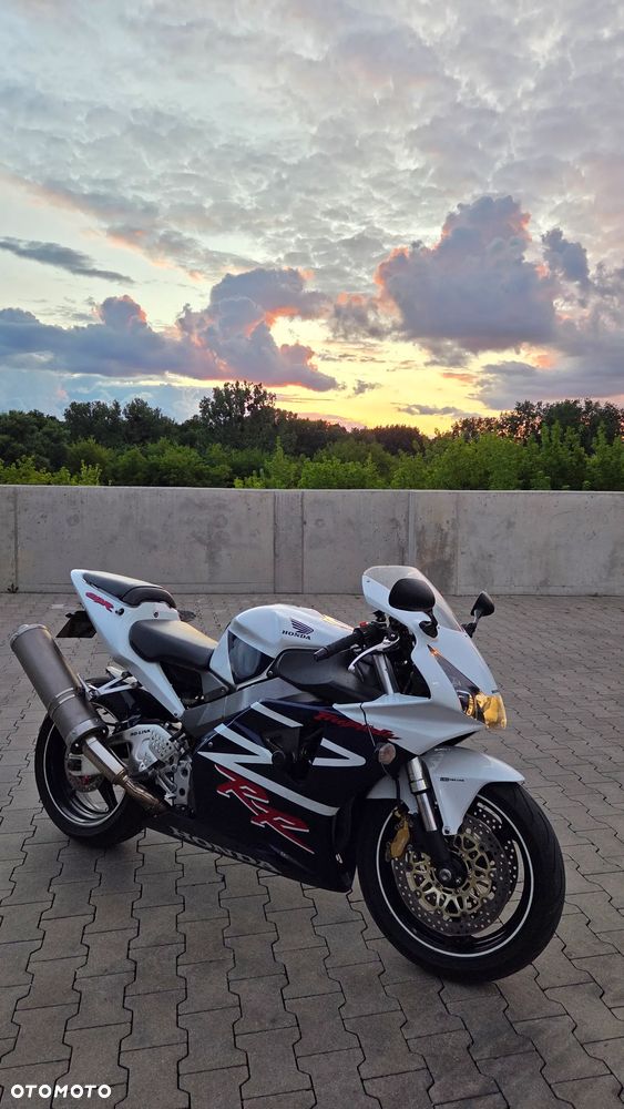 Honda CBR - 14