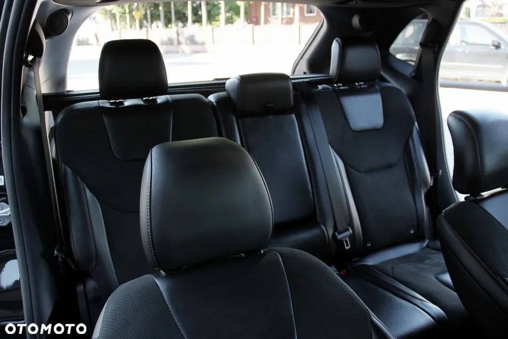 Ford Edge 2.0 EcoBlue Bi-Turbo 4x4 ST-LINE - 19
