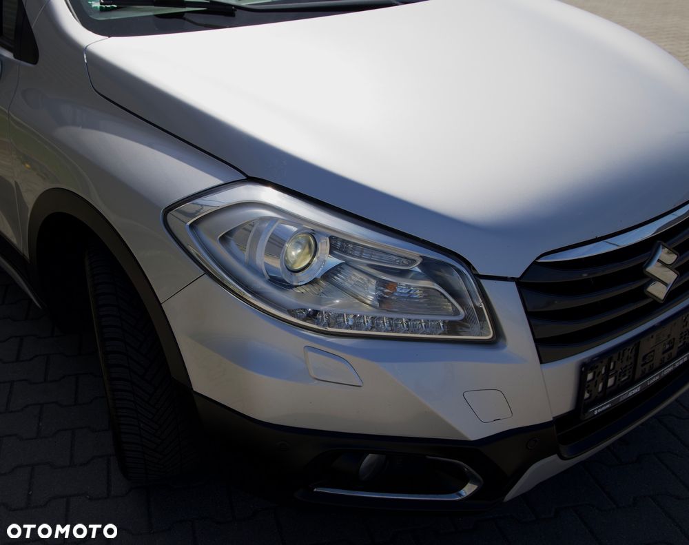 Suzuki SX4 1.9 DDiS 4WD GS / Premium - 23