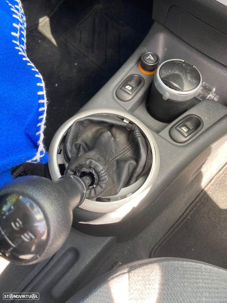 Citroën C2 1.1 X - 11