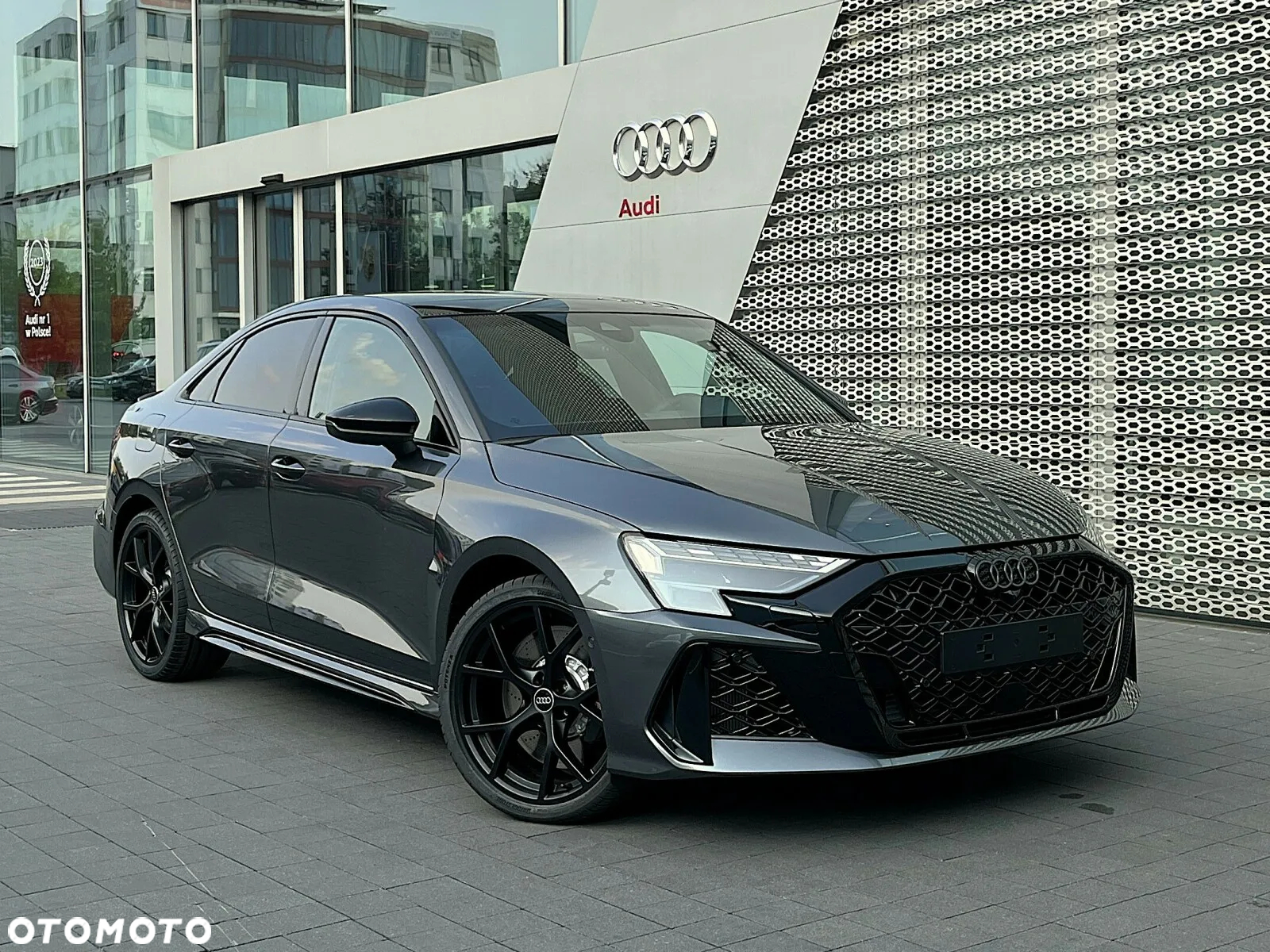 Audi RS3 Limousine TFSI Quattro S tronic - 11