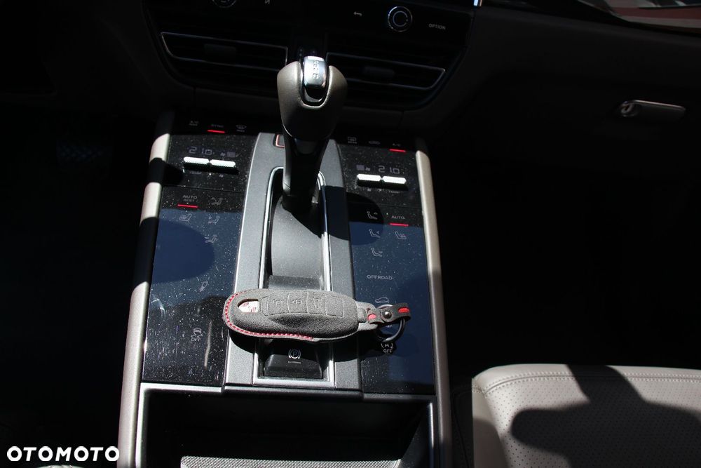 Porsche Macan Standard - 14