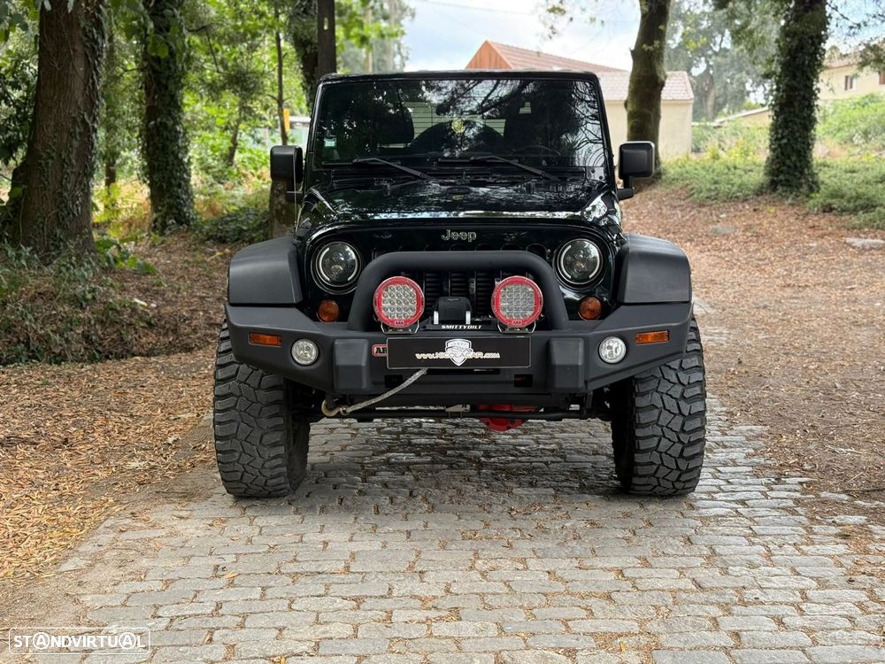 Jeep Wrangler - 2