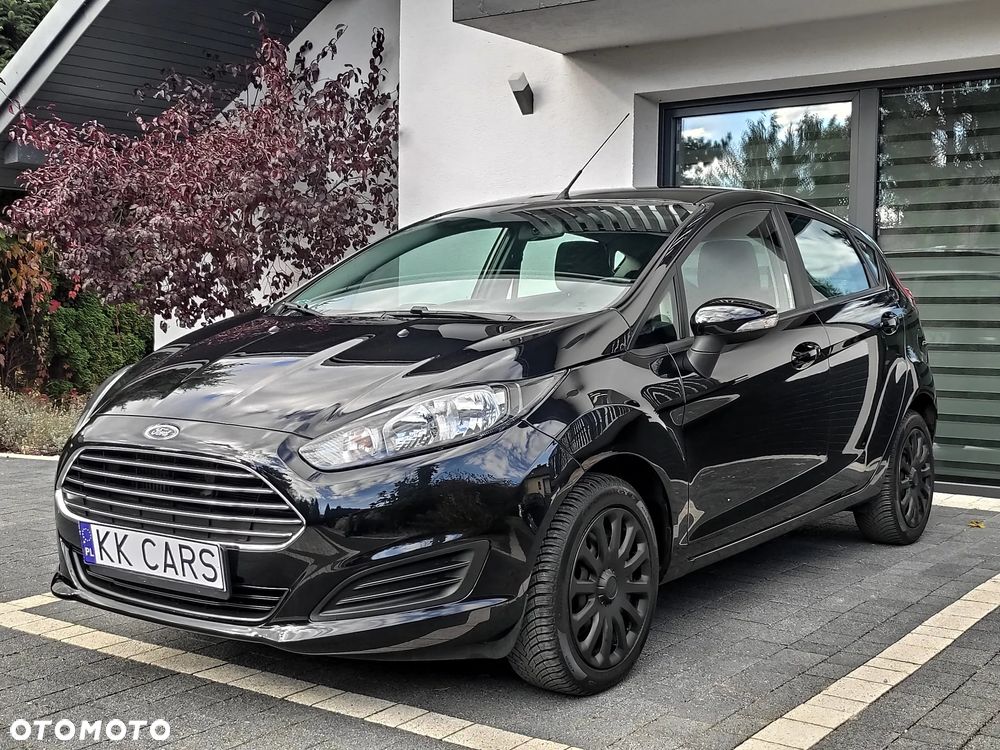 Ford Fiesta 2015 photo 2