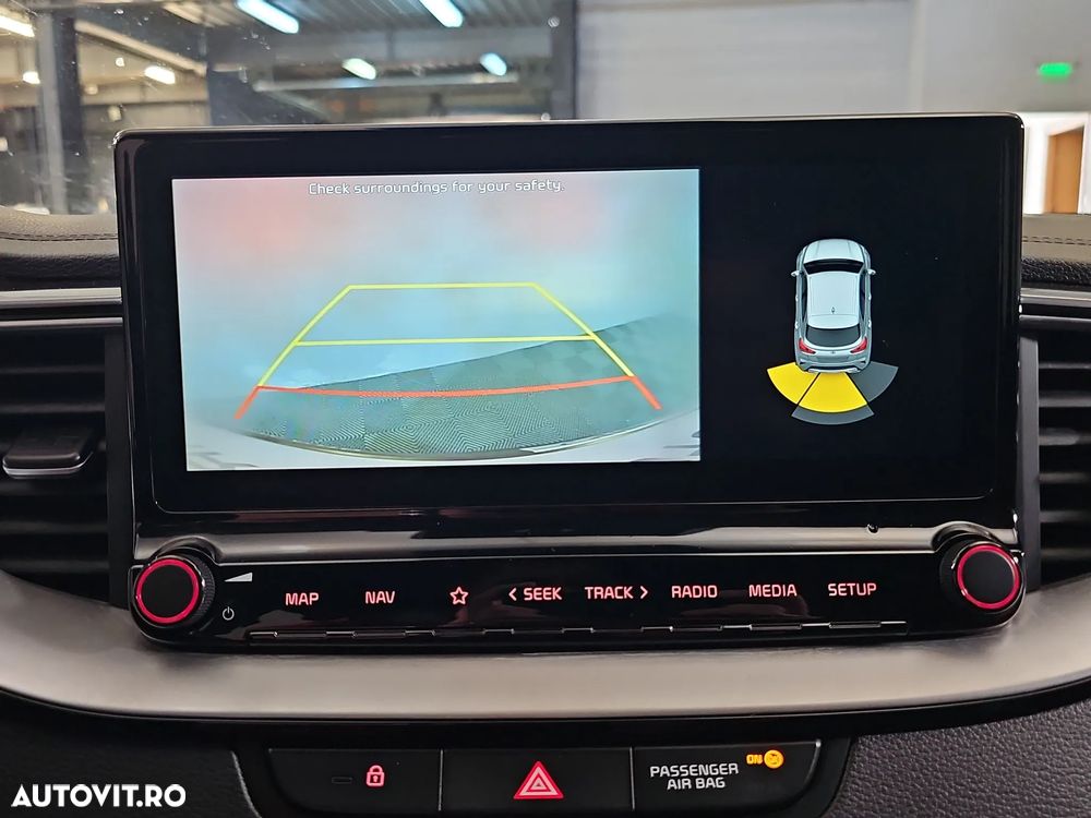 Kia XCeed - 20