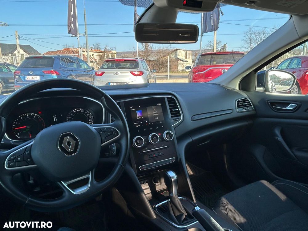 Renault Megane TCe 140 EDC GPF Equilibre - 27