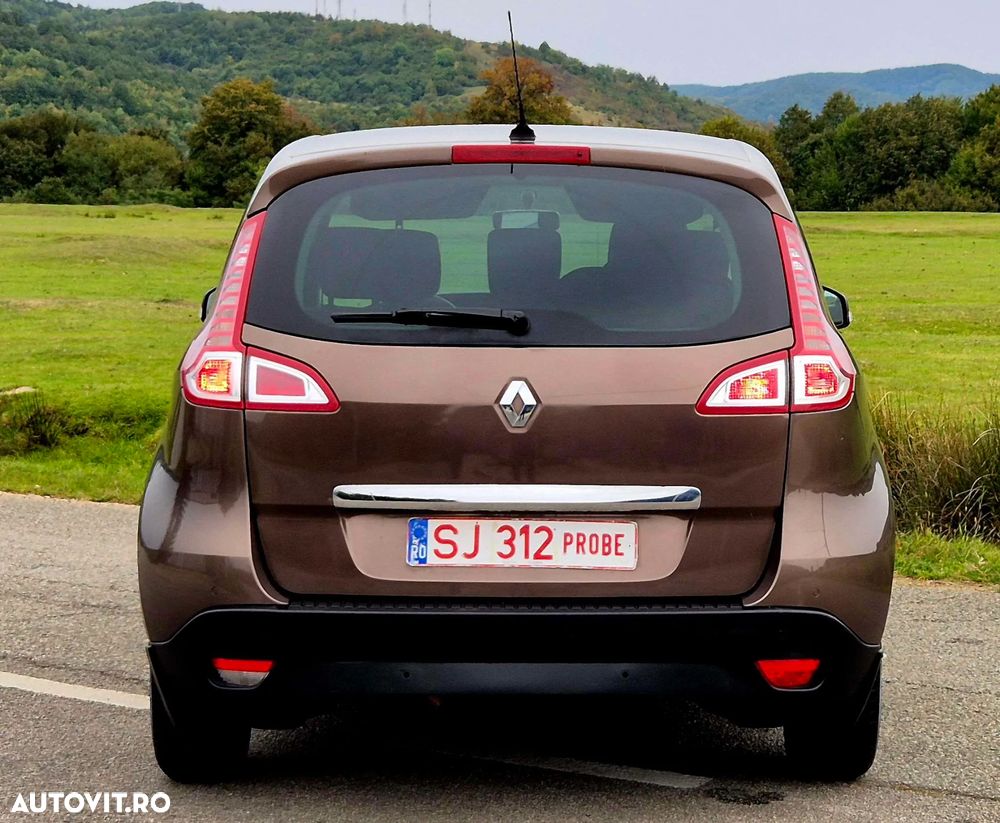 Renault Scenic - 13