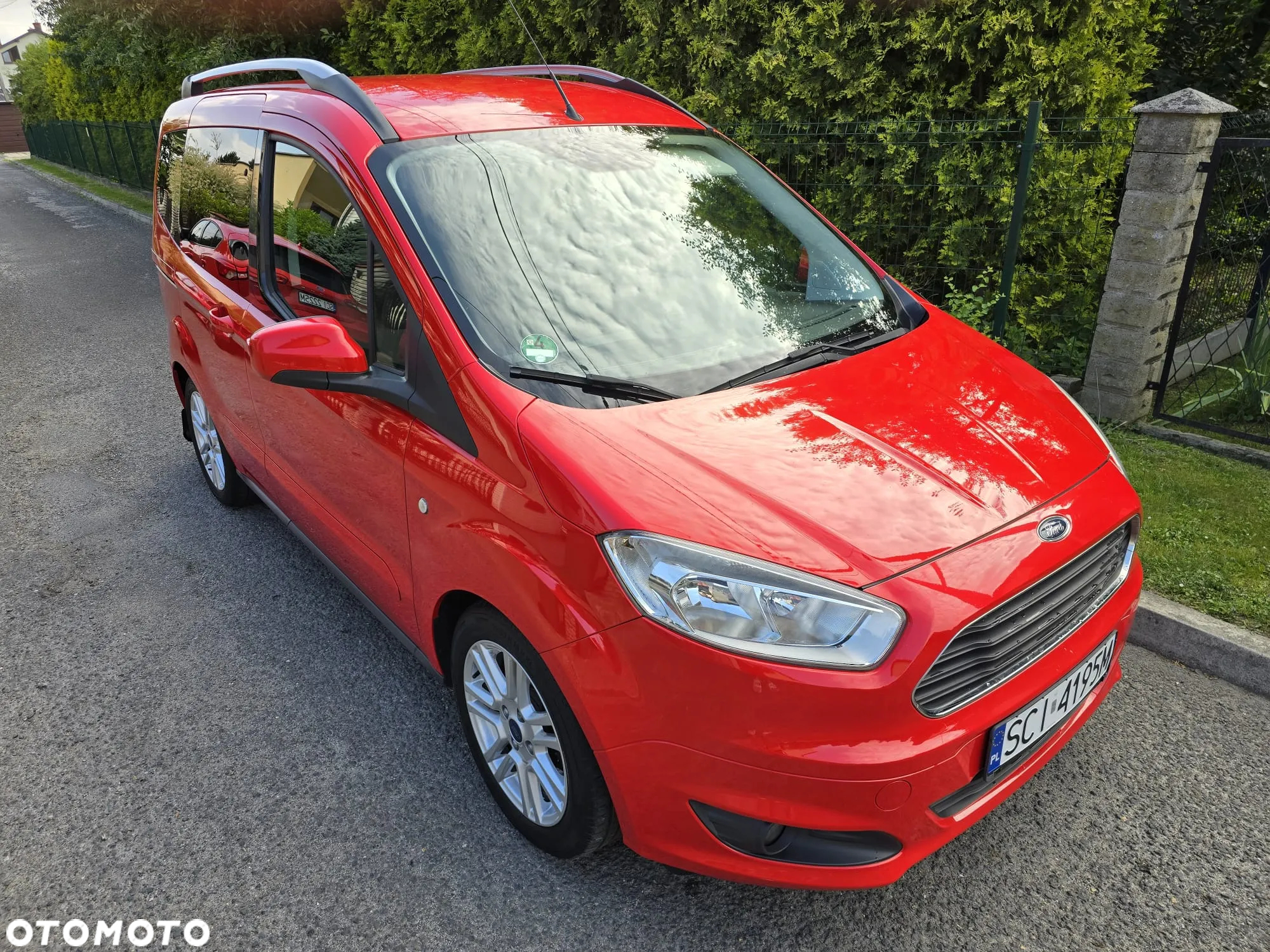 Ford Tourneo Courier 1.0 EcoBoost Titanium - 5
