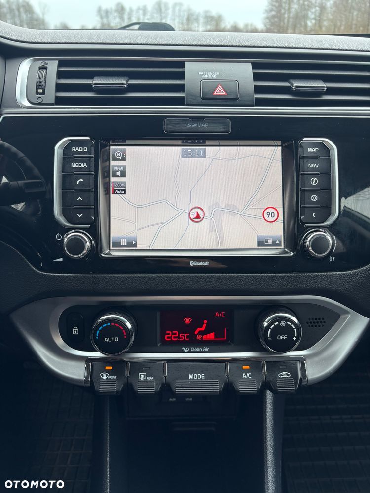 Kia Rio 1.4 Business Line Plus - 18