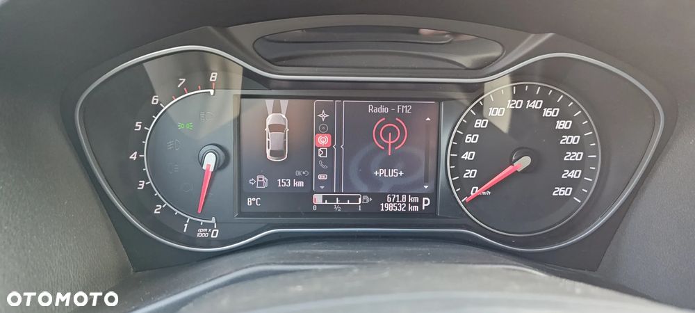 Ford Mondeo 2.0 EcoBoost Titanium - 14