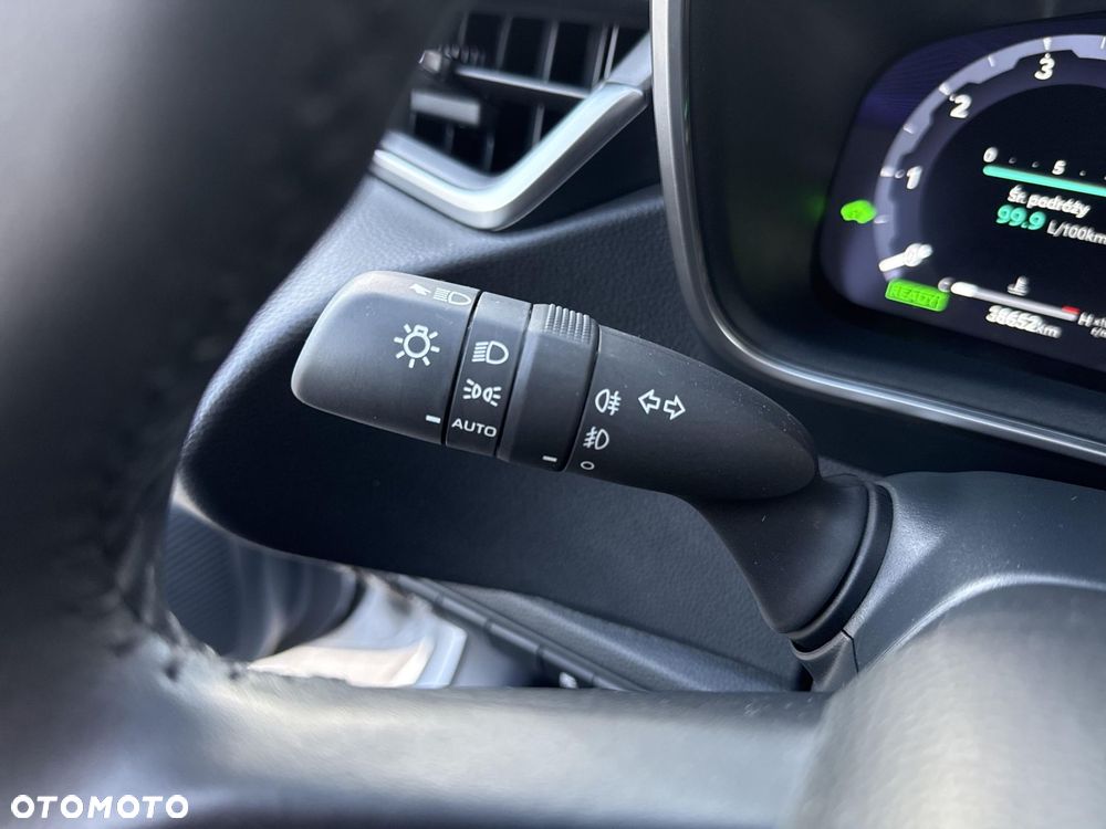 Toyota Corolla 1.8 Hybrid Comfort - 18