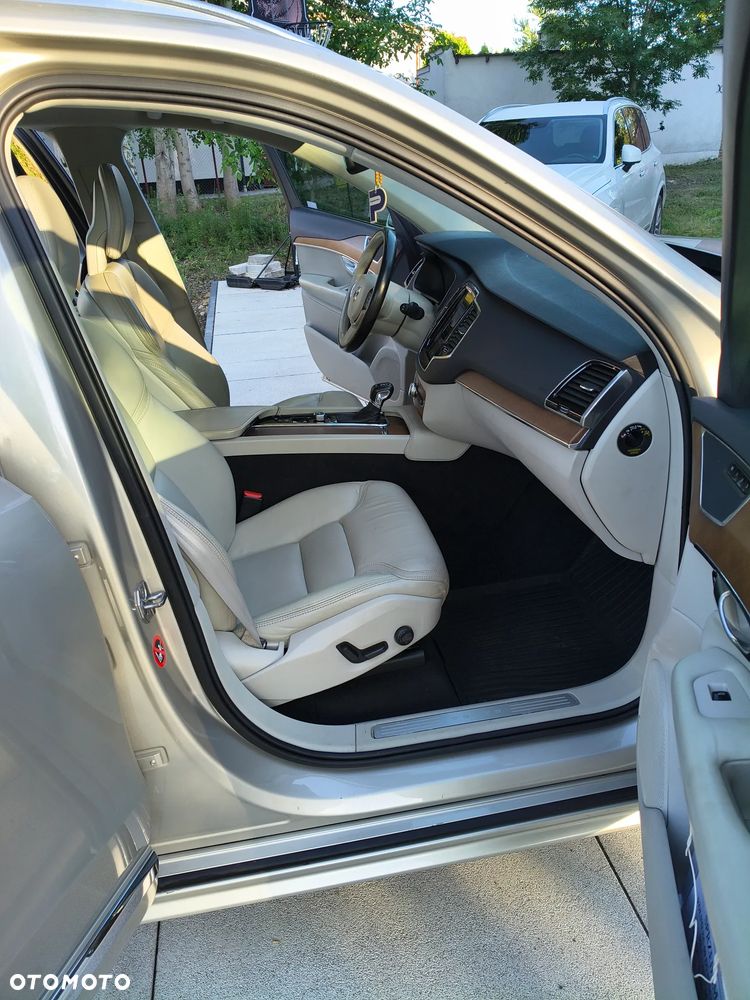 Volvo XC 90 D5 AWD Inscription - 8