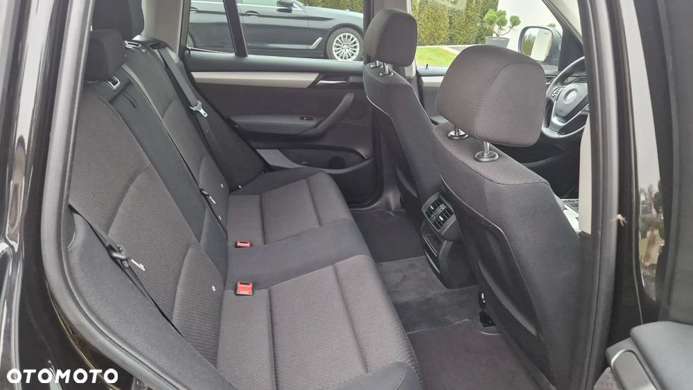 BMW X3 xDrive20d - 24