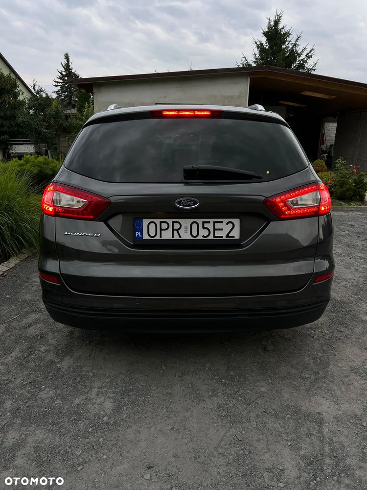 Ford Mondeo 2.0 EcoBlue Titanium - 22