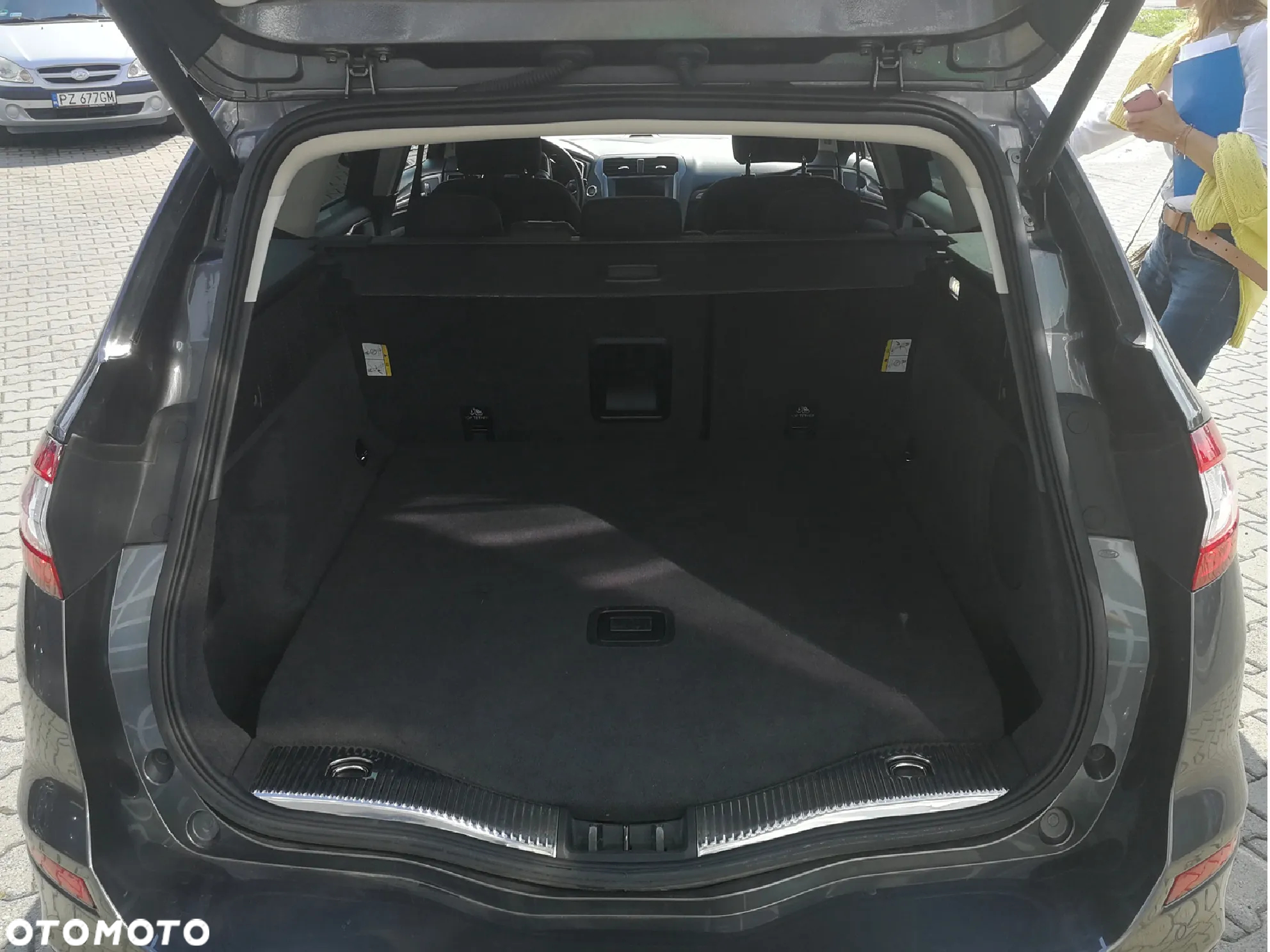 Ford Mondeo 2.0 TDCi Titanium PowerShift - 9
