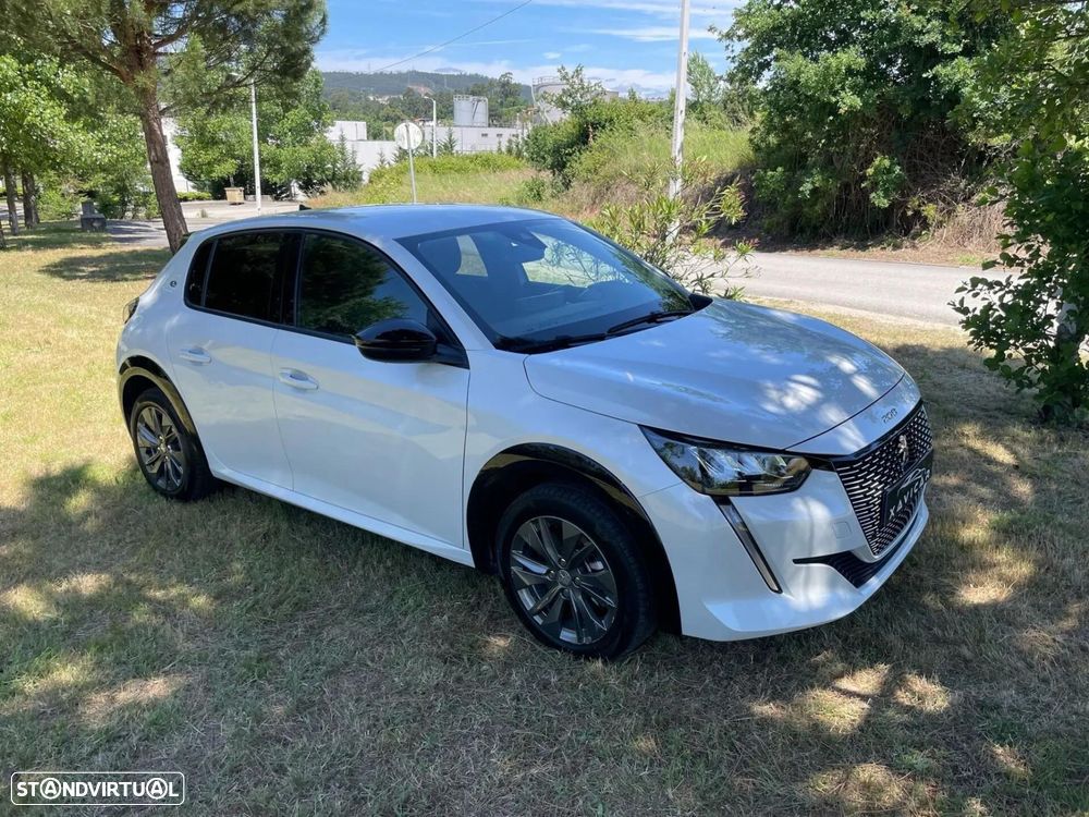 Peugeot e-208 50 kWh Allure - 13
