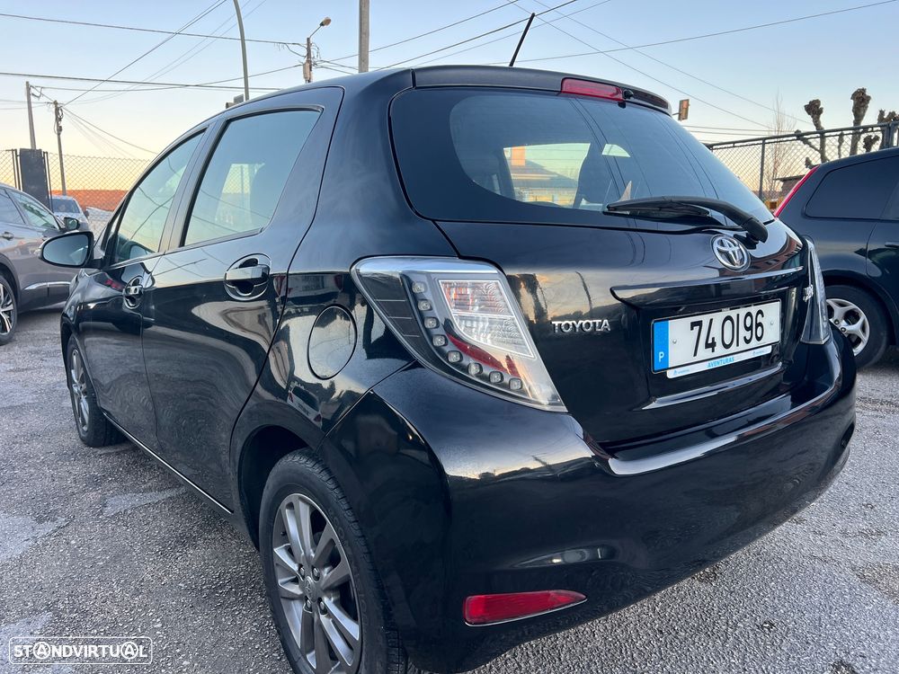 Toyota Yaris 1.4 D-4D Sport +P.Tec. +P.Plus+P.Luxury - 25