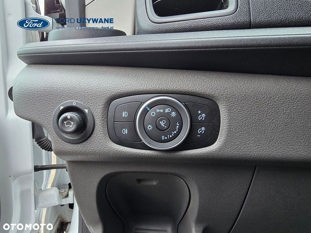 Ford Transit - 13