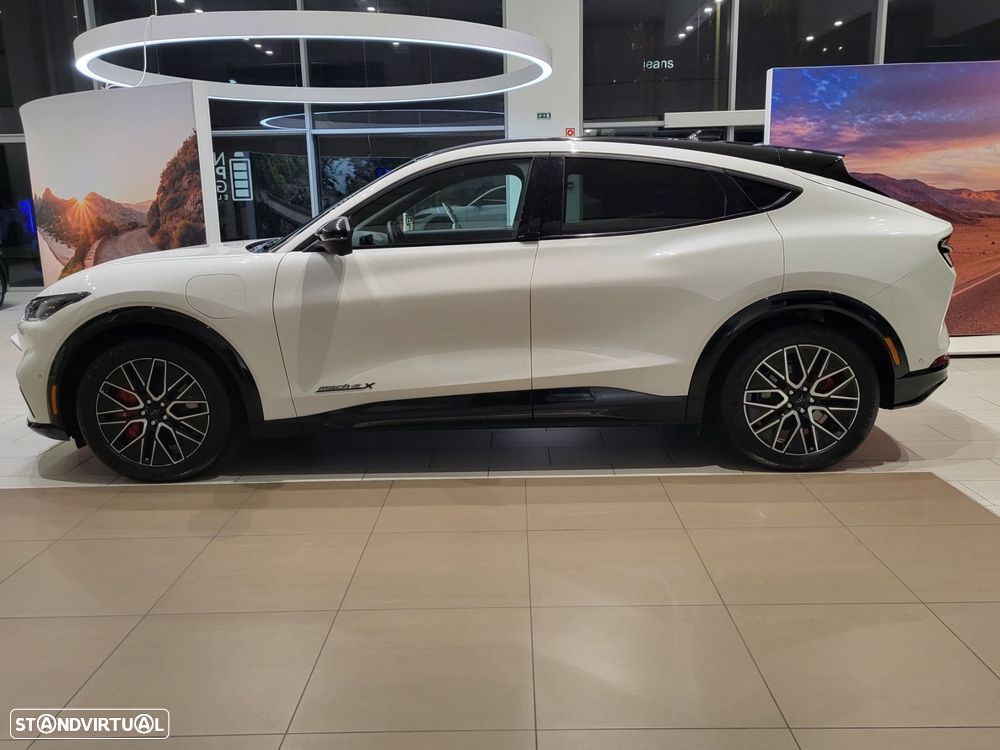 Ford Mustang Mach-E 98.7 kWh Premium - 22