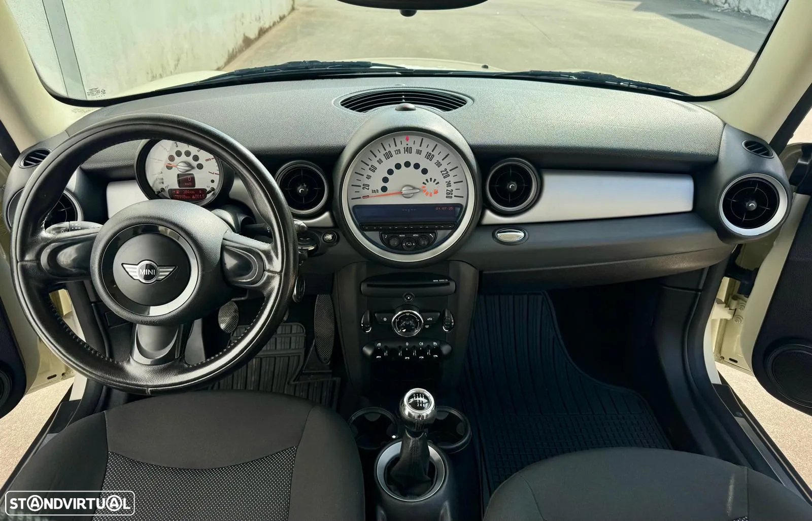 MINI 3 Portas Cooper D - 9