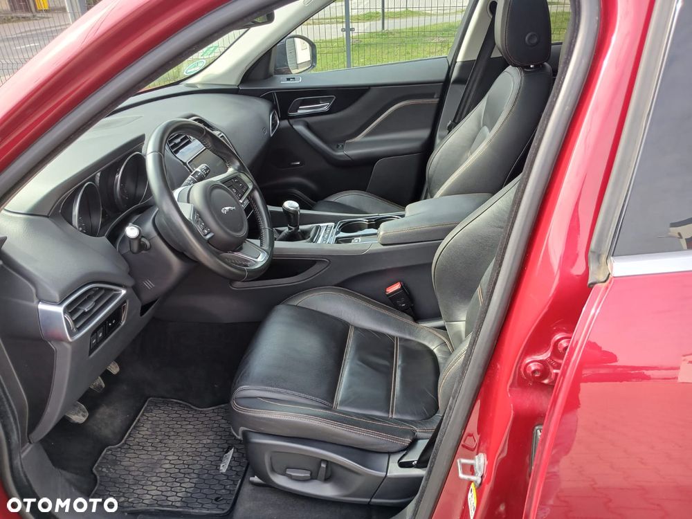 Jaguar F-Pace 20d AWD Prestige - 31