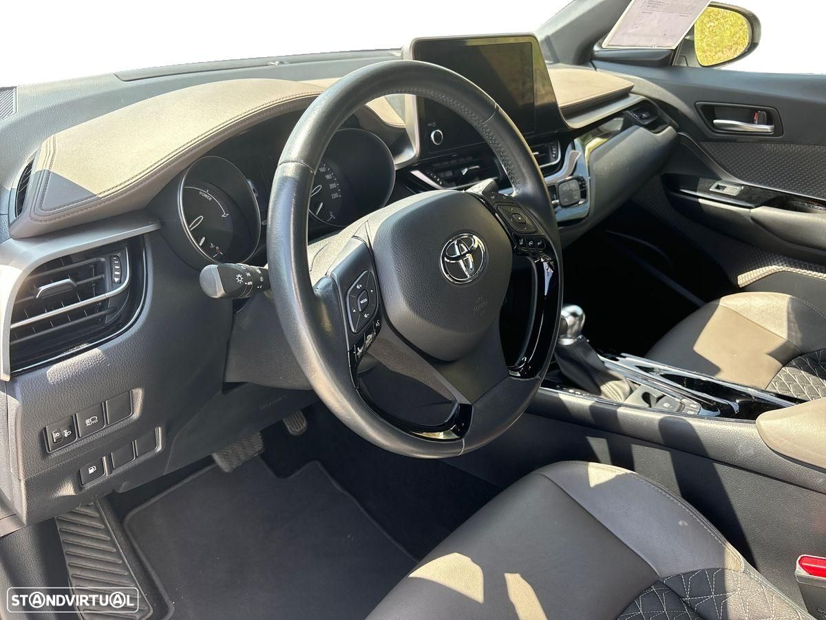 Toyota C-HR 1.8 Hybrid Exclusive - 22