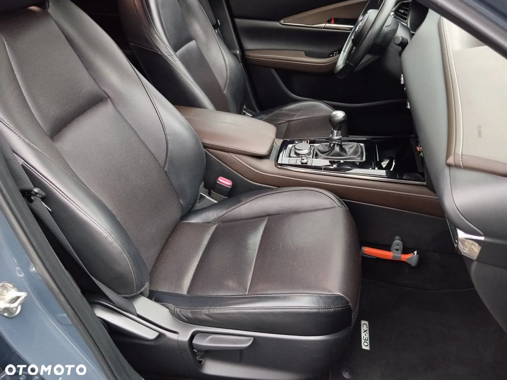 Mazda CX-30 SKYACTIV-X 2.0 M-Hybrid SELECTION - 25