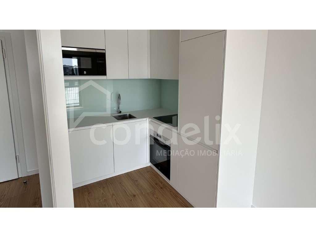 Apartamento T1 para arredamento em Paranhos - Grande imagem: 3/10