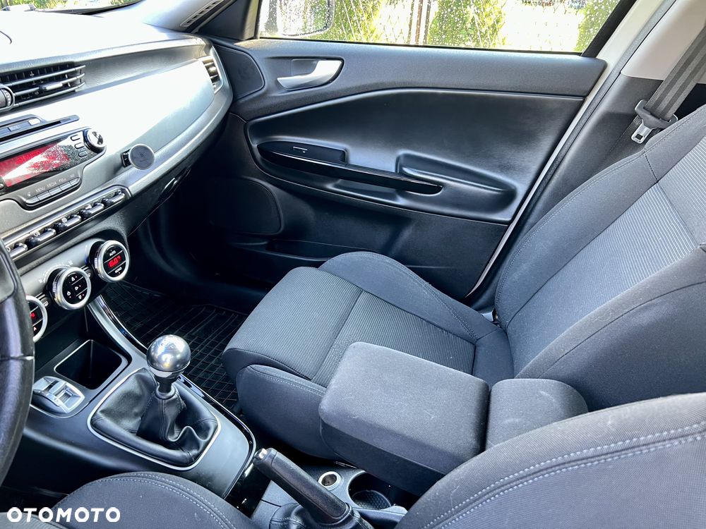 Alfa Romeo Giulietta 1.6 JTDM Progression - 7