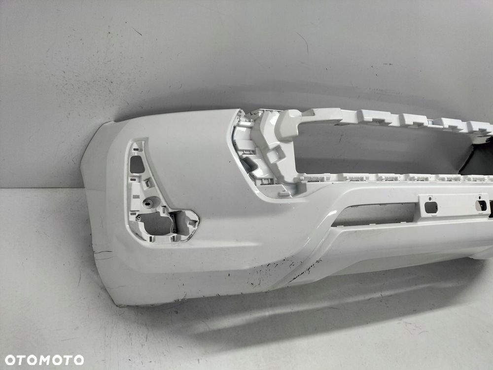 Zderzak przedni przód TOYOTA HILUX VIII LIFT 20- - 2