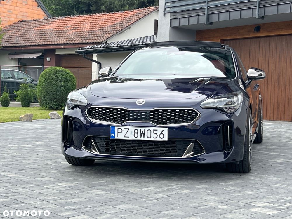Kia Stinger 2.0 T-GDI GT Line - 1