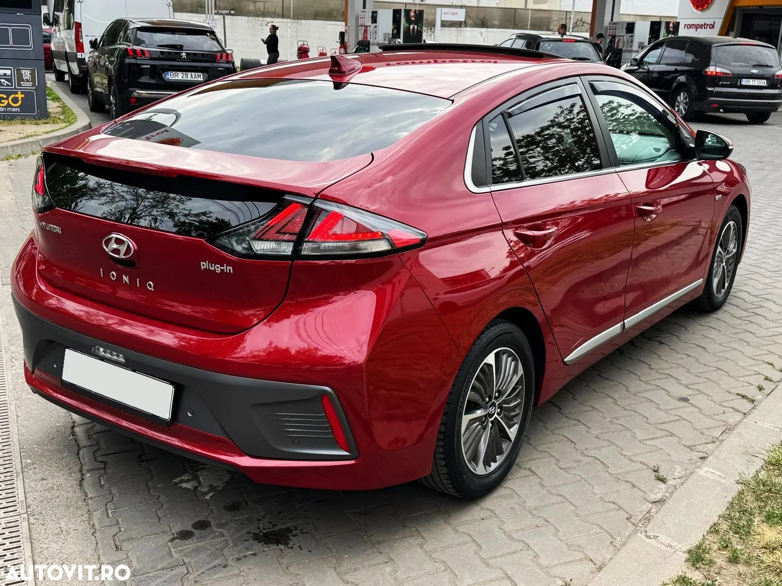 Hyundai IONIQ Plug-in-Hybrid 1.6 GDI Premium - 8