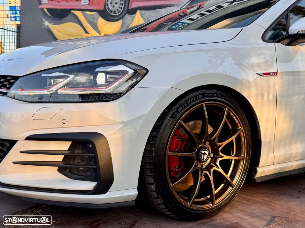 VW Golf GTI Performance BlueMotion DSG - 19