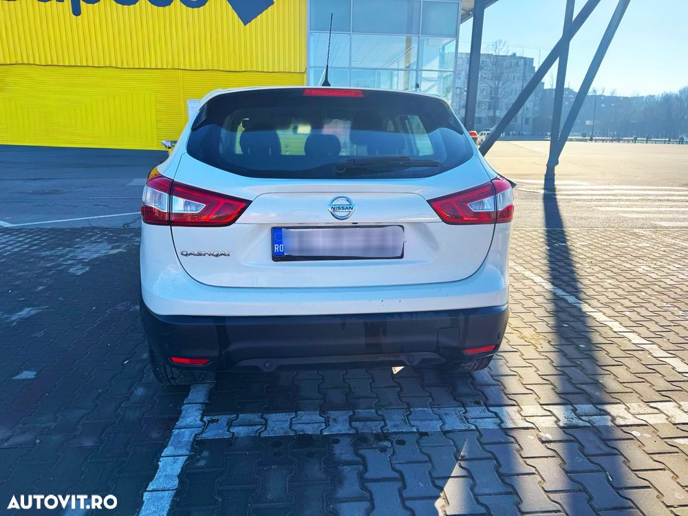 Nissan Qashqai 1.6 DCI Xtronic N-Connecta - 5