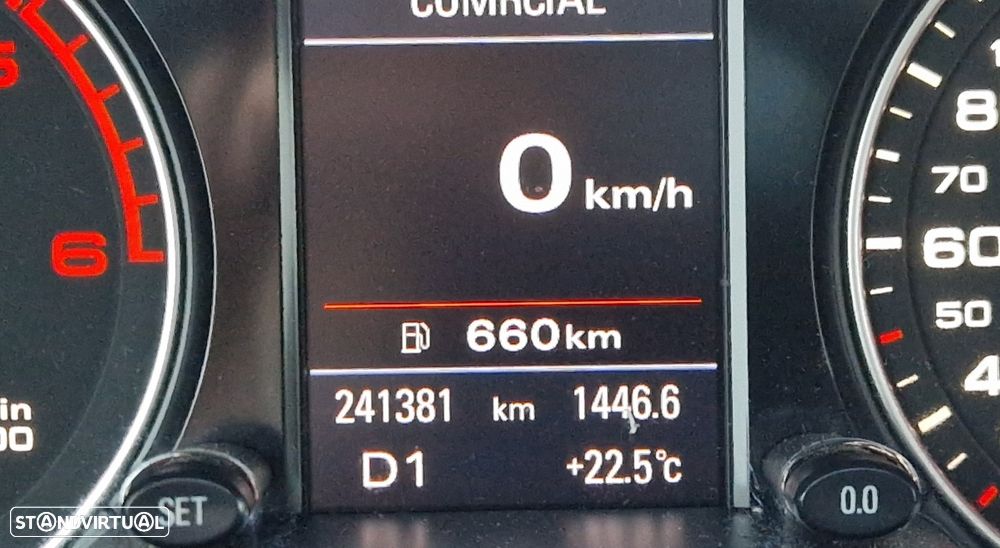 Audi Q5 2.0 TDI quattro Stronic - 23