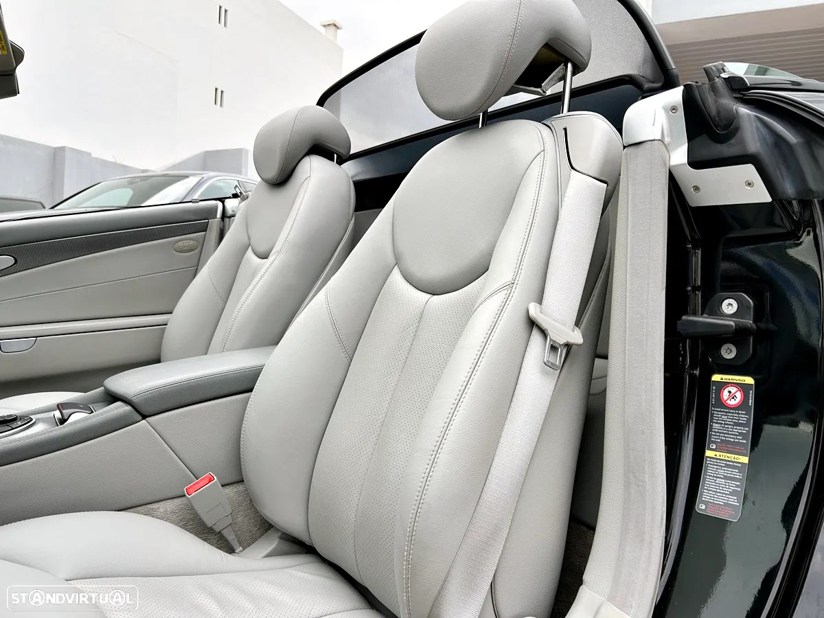 Mercedes-Benz SL 350 Auto - 21