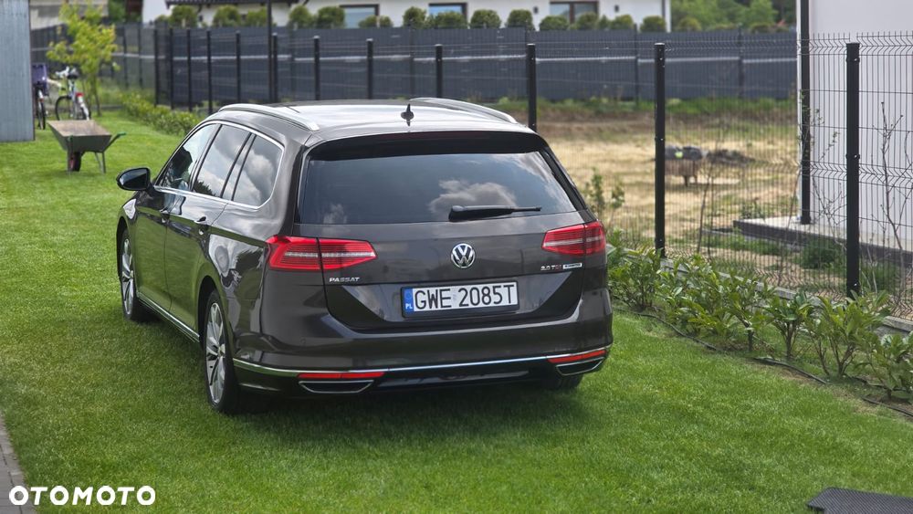 Volkswagen Passat 2.0 TDI BMT Highline DSG - 2
