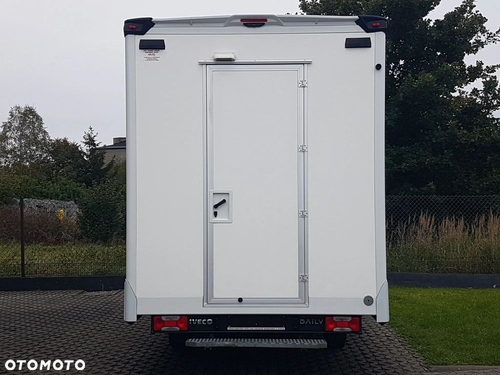 Iveco DAILY KONTENER NISKOPODŁOGOWY 4,43x2,23x2,42 SKLEP FOODTRUCK BAR KLIMA KONIOWÓZ KAMPER - 16