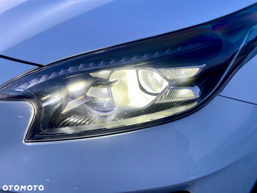 Kia XCeed 1.6 CRDi LAUNCH EDITION - 34